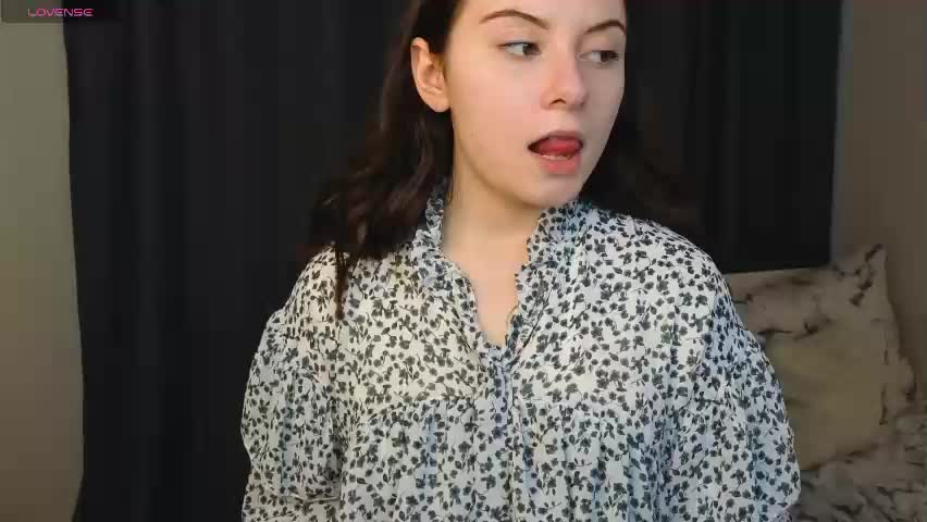 shirleenszymanowski Adult Chat April 22, 2026