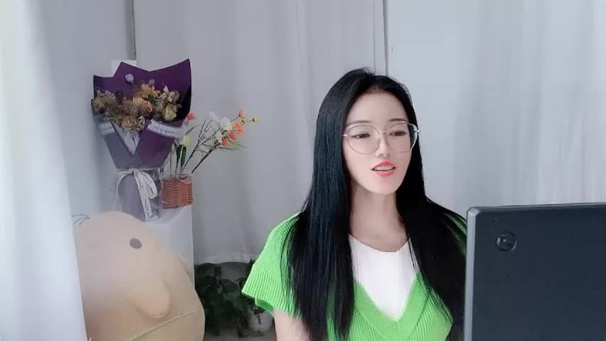 happyflower802318 Adult Chat April 22, 2026