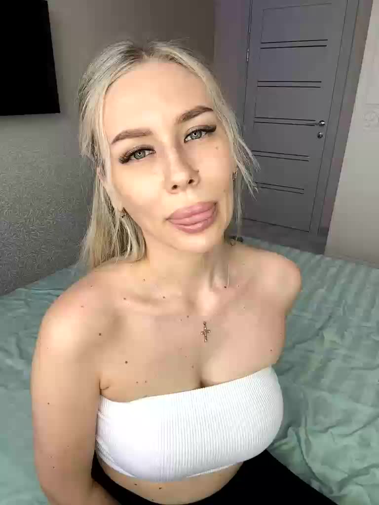 -Estonia- Adult Chat April 22, 2026