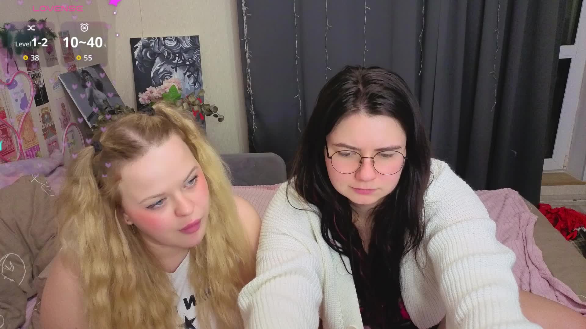 Kitty-and-Hannah Adult Chat April 22, 2026