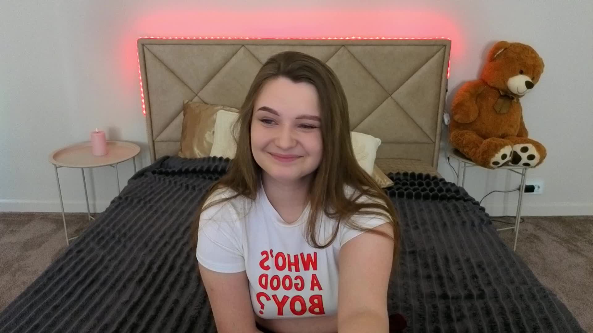 MagikPeachh Adult Chat April 22, 2026