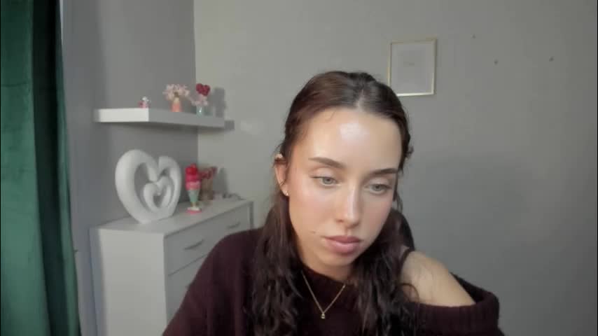 adelesolo Adult Chat April 22, 2026