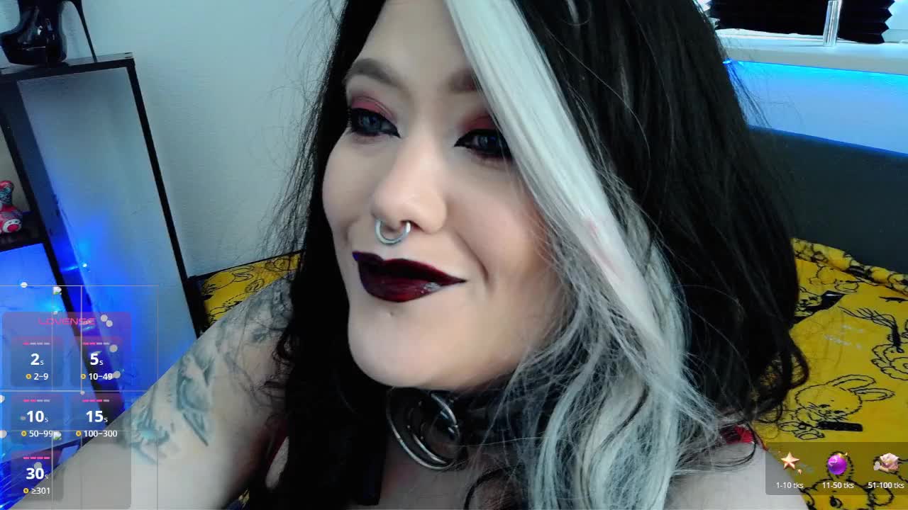 Laura-Wicked Adult Chat April 22, 2026