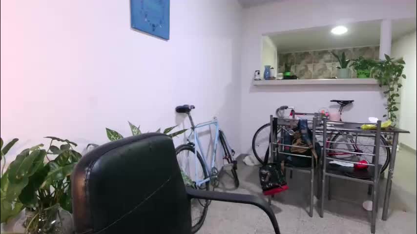 emma______1996 Adult Chat April 23, 2026