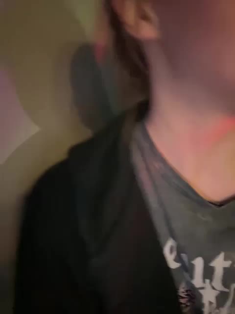 ari_ Adult Chat April 22, 2026