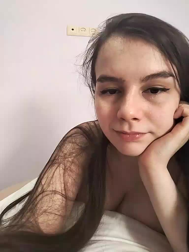 Lona-S Adult Chat April 22, 2026
