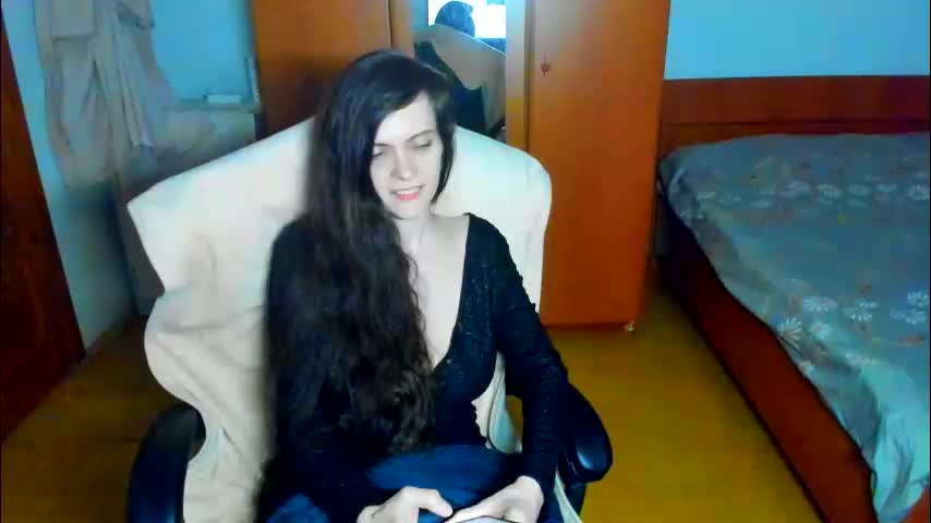 sexqueen1111 Adult Chat April 22, 2026