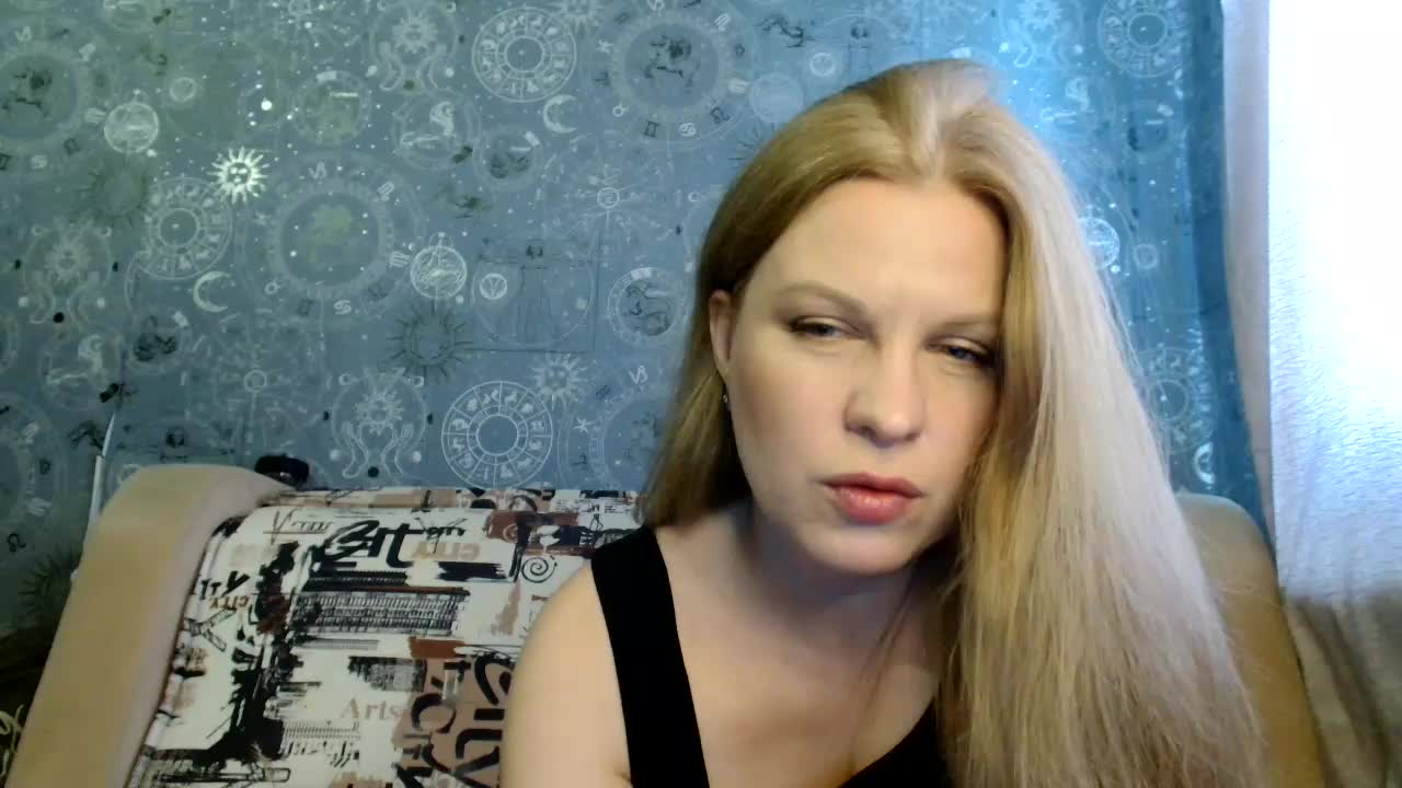 BlondeFox Adult Chat April 22, 2026
