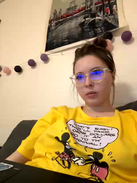 Lovelova Adult Chat April 22, 2026