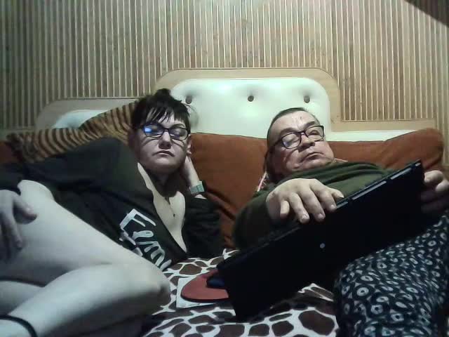 coupleofcoolx Adult Chat April 22, 2026