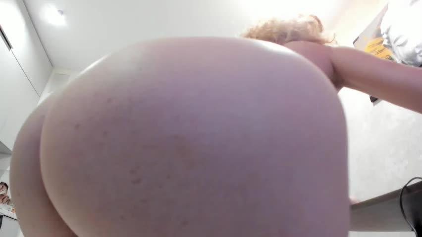 ladybigsmile Adult Chat April 23, 2026