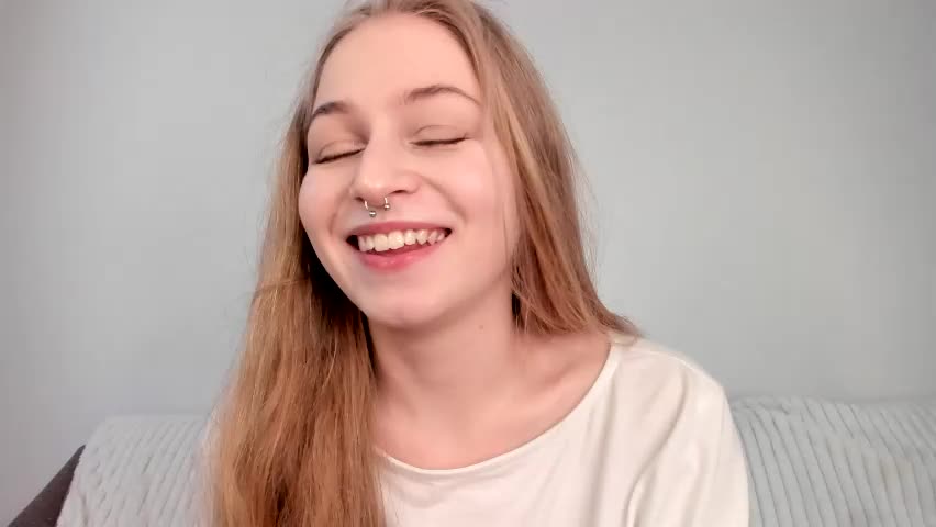 mia_meows Adult Chat April 23, 2026