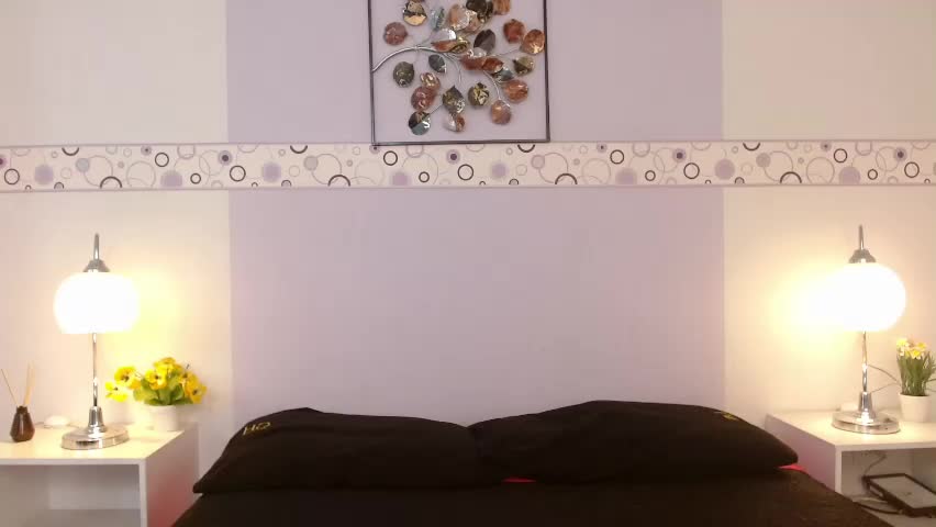 isis_mora Adult Chat April 23, 2026