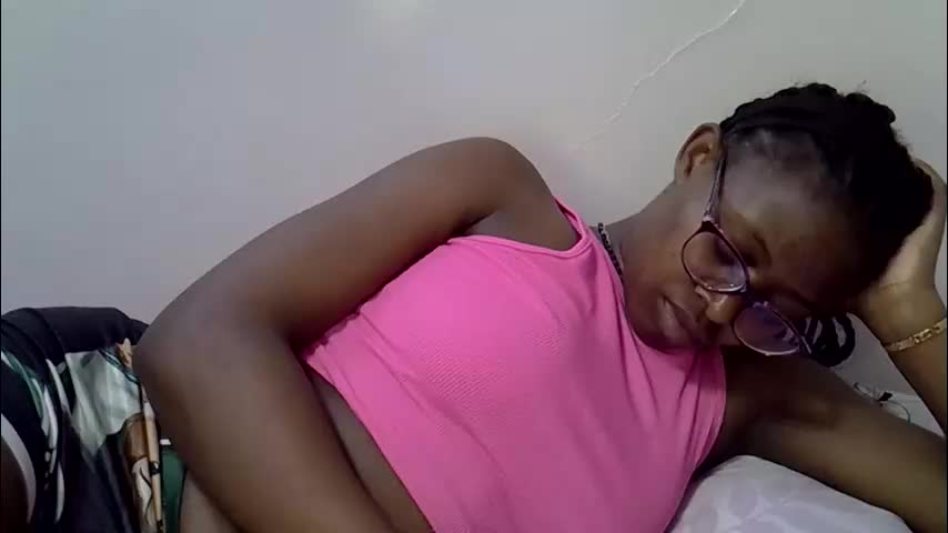 sweet_zarah Adult Chat April 23, 2026