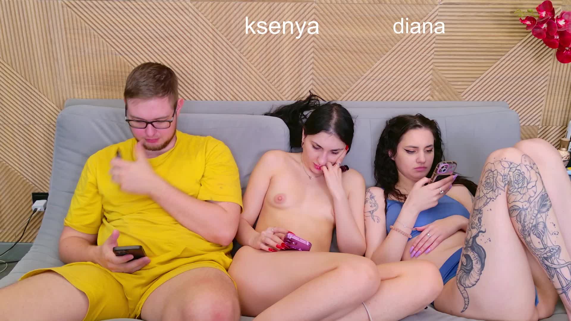 WebcamSlut Adult Chat April 23, 2026