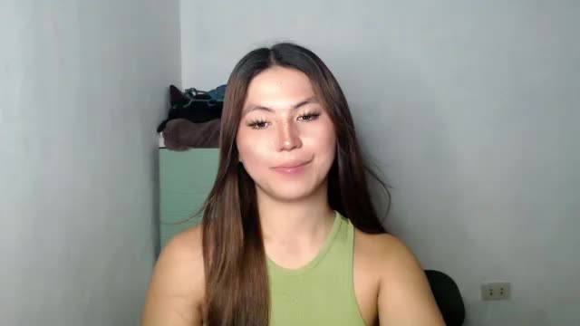 hot_precious_nikki Adult Chat April 23, 2026