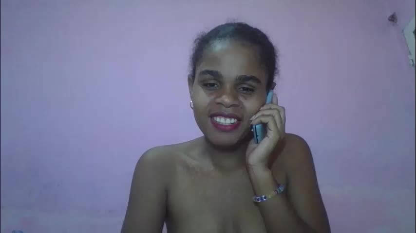 delphineee Adult Chat April 23, 2026