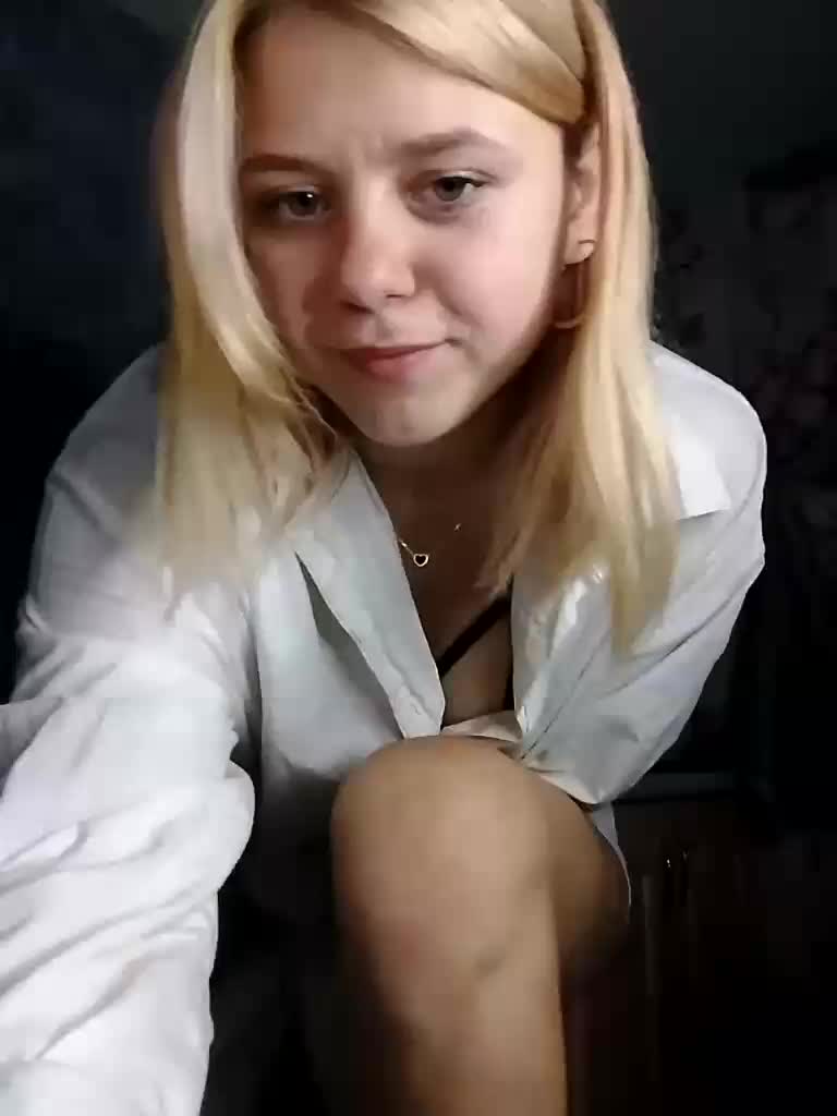 -___--_--------- Adult Chat April 23, 2026