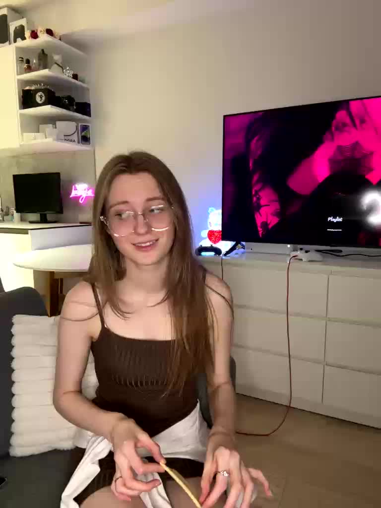 -Pandora- Adult Chat April 23, 2026