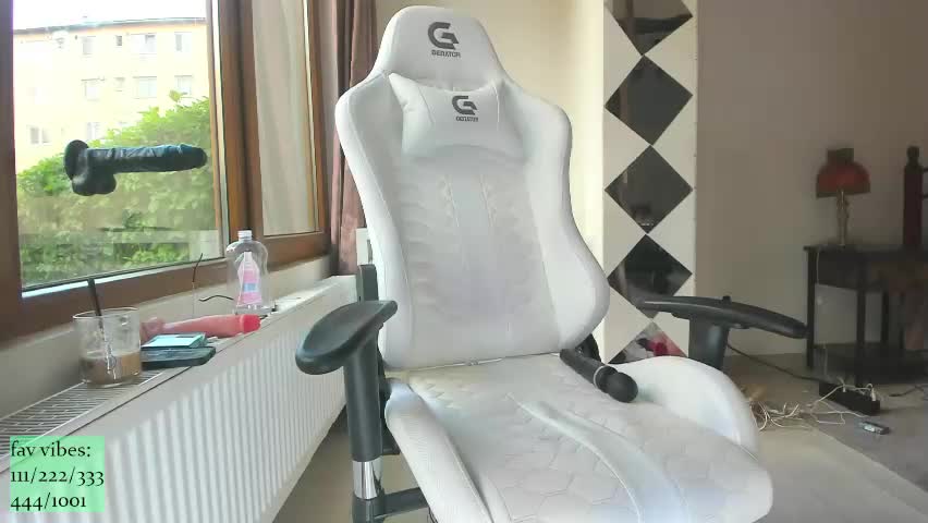 jennywildd Adult Chat April 23, 2026