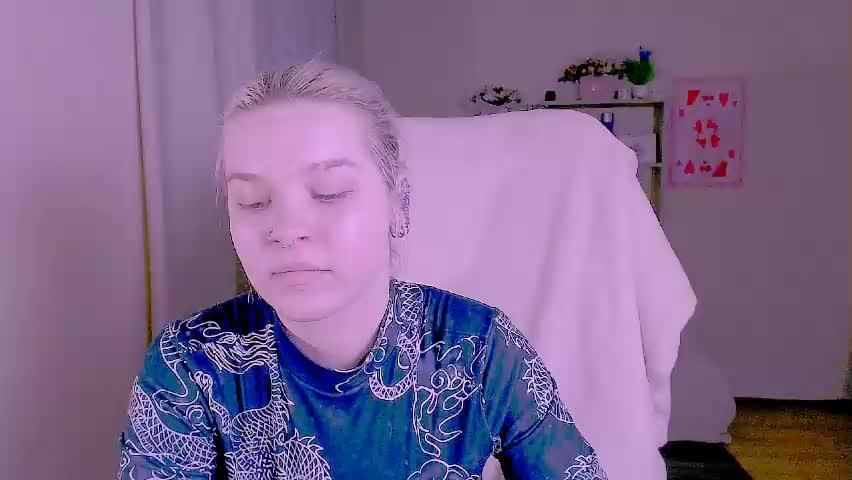 hot_blonda_ Adult Chat April 23, 2026