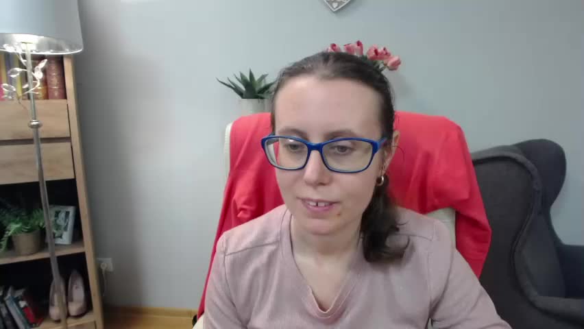 lizzy_sparkle Adult Chat April 23, 2026