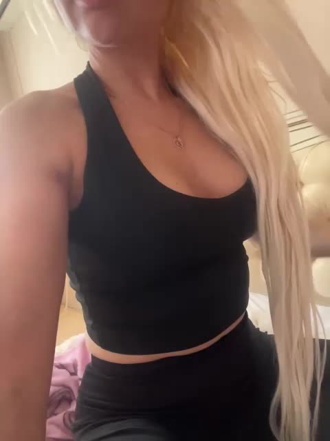 AlisaKisa555 Adult Chat April 23, 2026