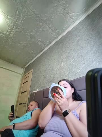 Greta_Tamar Adult Chat April 23, 2026