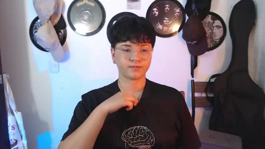 sophie_ross1 Adult Chat April 23, 2026
