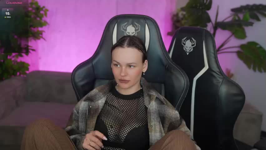 kira0541 Adult Chat April 23, 2026