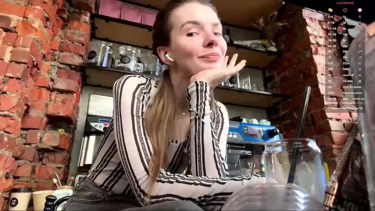 JoannGrater Adult Chat April 23, 2026