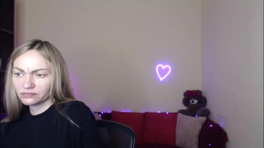 mikkey_mouse8 Adult Chat April 23, 2026