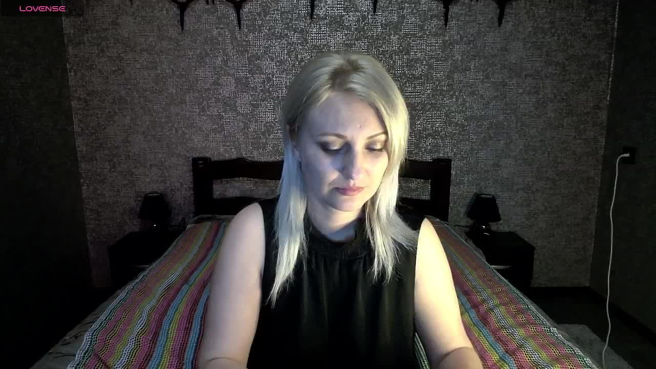 AnnaDeVille Adult Chat April 23, 2026