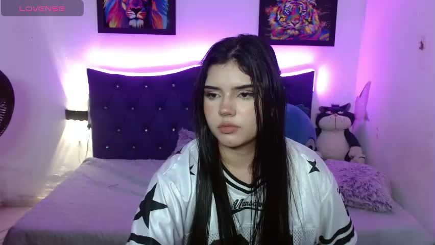 emma_yui19 Adult Chat April 23, 2026