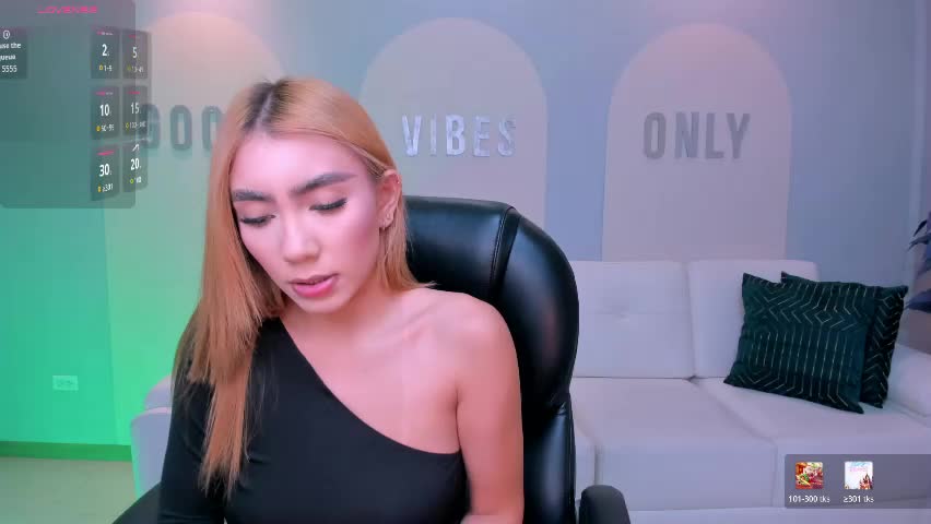 alessiamilanox Adult Chat April 23, 2026