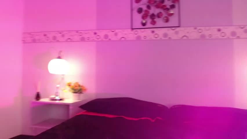 isis_mora Adult Chat April 24, 2026