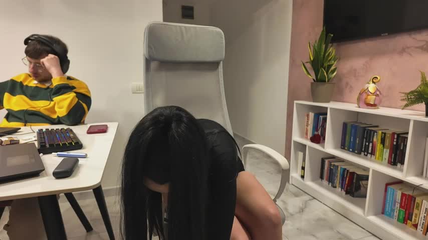 ValeriaGrey Adult Chat April 24, 2026
