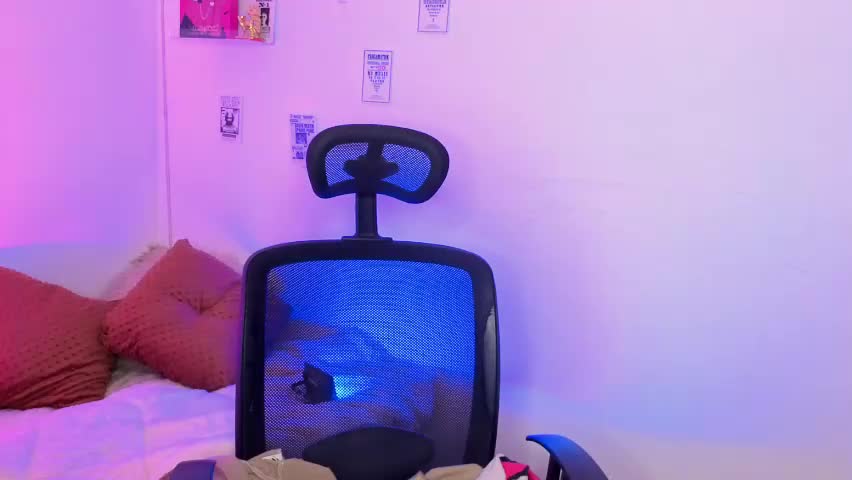 emily_lindey_ Adult Chat April 24, 2026