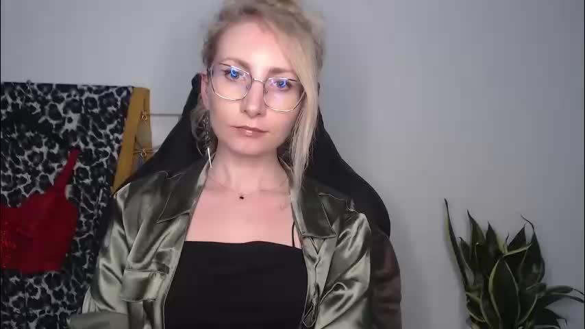 cinderellamoon Adult Chat April 24, 2026