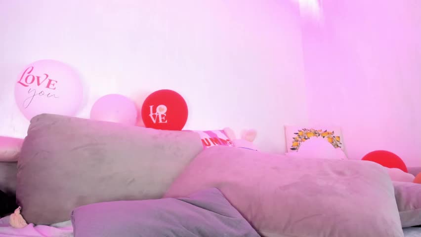 kimkardassiann Adult Chat April 23, 2026