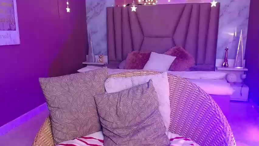zinna_canela Adult Chat April 24, 2026