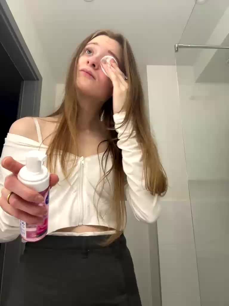 -Pandora- Adult Chat April 24, 2026