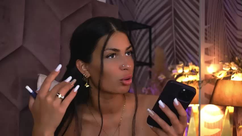 evarhea Adult Chat April 23, 2026