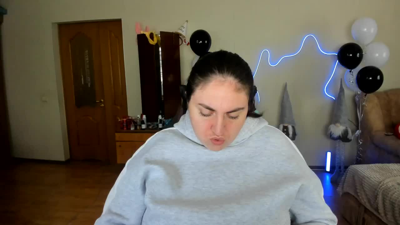 UkraineGirl Adult Chat April 23, 2026