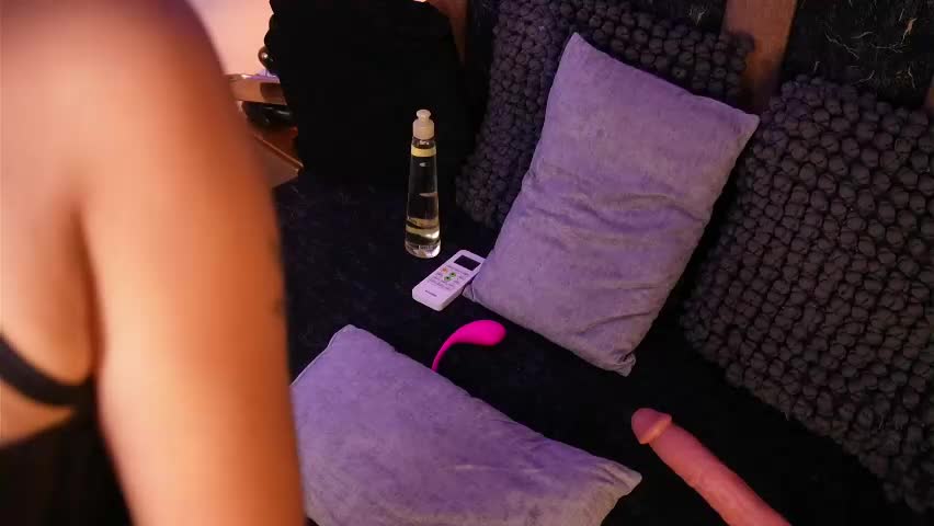 ivi_aiko Adult Chat April 24, 2026