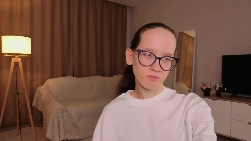 lynettebails Adult Chat April 24, 2026