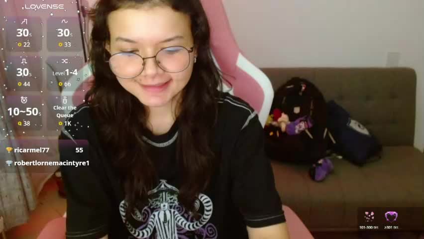 azu_chan Adult Chat April 24, 2026
