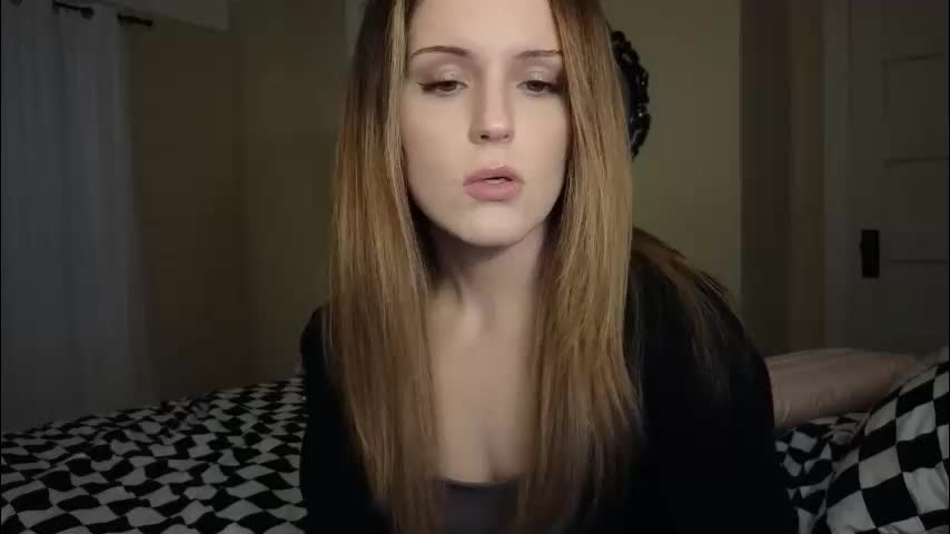 lilly_adams88 Adult Chat April 24, 2026