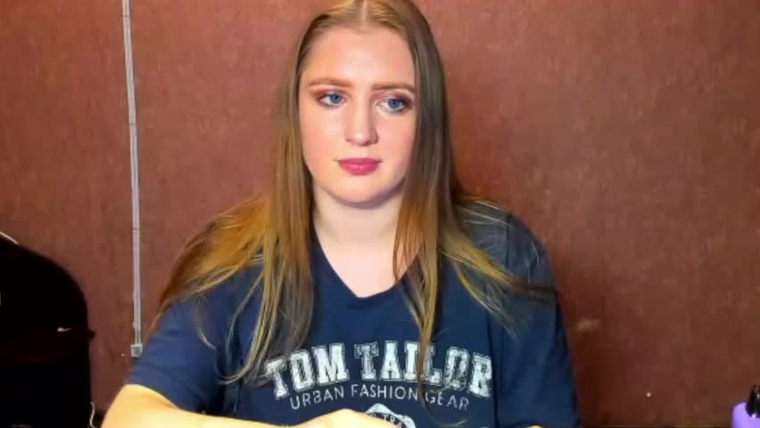 liza_wiess Adult Chat April 24, 2026