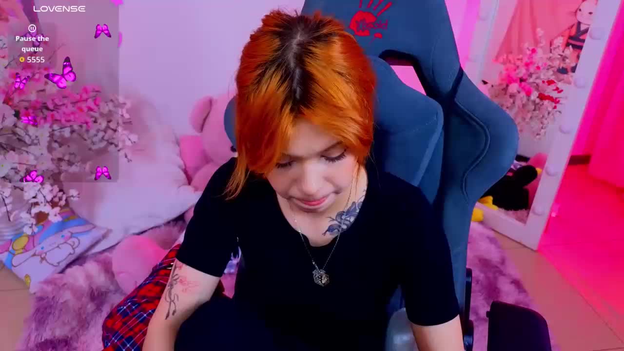 CoralineJones Adult Chat April 24, 2026